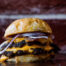 Hamburguesa smash casera, receta doble con queso - Carnicerías Herrero